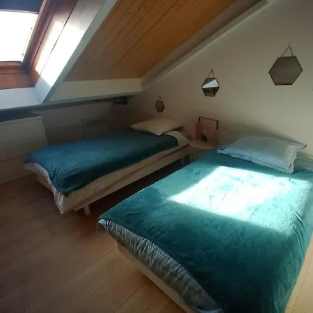 Apartamento Directly On The Beach, Maisonnette With Fantastic Sea View Bouillon