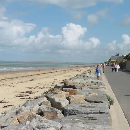 Apartamento Directly On The Beach, Maisonnette With Fantastic Sea View Bouillon